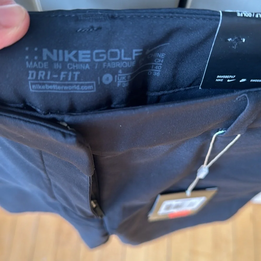 Nike dri fit women’s shorts new with tags size 4